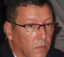 Merzekane «Il faut faire appel aux joueurs de la JSK et de l&rsquo;ESS»