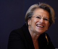 Michèle Alliot-Marie pour réconcilier Alger et Paris