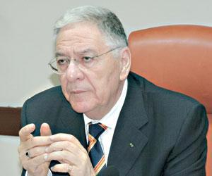 Ould Abbès: Destruction de 5 millions de vaccins contre le virus H1N1