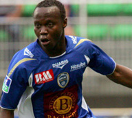 Victime d’un claquage face à Dijon Yamissi (capitaine RCA) forfait contre l’Algérie