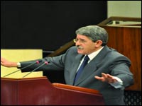 Déclaration de politique générale du gouvernement : Ahmed Ouyahia devant les sénateurs après l’Aid