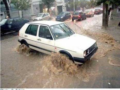 Des routes impraticables dans plusieurs communes à Alger