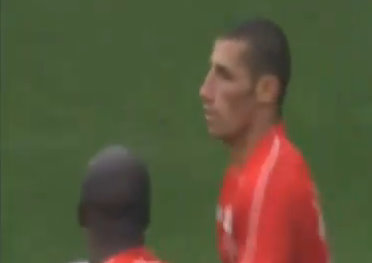 Doublé de Karim Benyamina face à Oberhausen (07-11-2010)