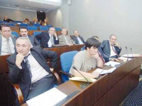 Grande polémique à l’APN Tirs croisés entre le RCD et le RND