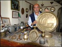 La dinanderie fait de la résistance