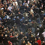 La violence dans les stades attire toutes les attentions