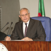 Le projet de loi de finances 2011 adopté par l’APN