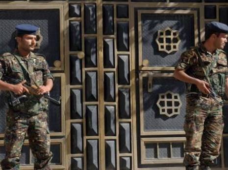 Le Yémen juge l&rsquo;imam Aulaqi et affiche sa détermination face à Al-Qaïda