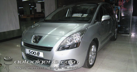 Peugeot Algérie :	Top départ du 5008 2.0 HDI FAP de 150 ch