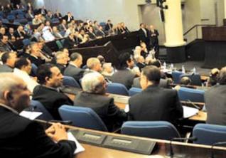 Projet de Loi de Finances (PLF) pour 2011 : Un budget faramineux dans un climat morose