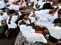 Ratages du Hadj 2010, Ould Abbès enfonce le clou