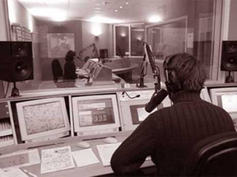 Technologies de l’information et de la communication ,Quand une radio locale devient universelle !
