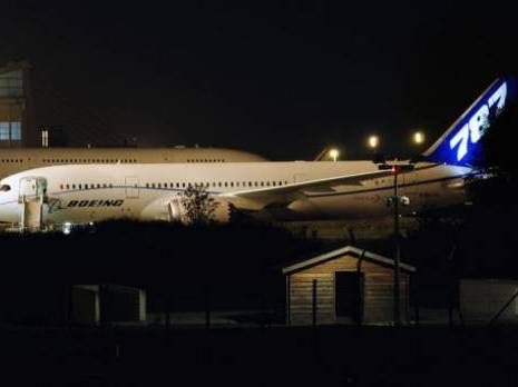 Un vol d&rsquo;essai d&rsquo;un Boeing 787 s&rsquo;achève avec de la fumée dans la cabine