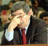 Ahmed Ouyahia en parle pour la première fois « WikiLeaks ne cause aucune gêne à l’Algérie »