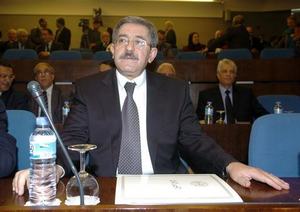 Ahmed ouyahia “le privé national doit s’engager davantage dans l’investissement”