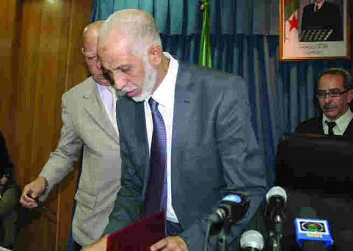 Enjeux de la présidentielle 2014,Belkhadem veut couper la route à ses adversaires