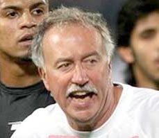 Gili «Prêt à rencontrer Benchikha»