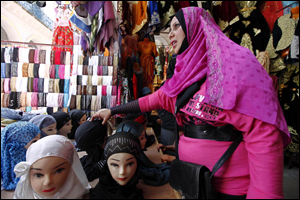 Les femmes investissent le secteur du commerce en Algérie