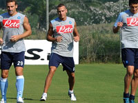 Mazzari  «Yebda, un joueur de base»