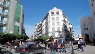 Réhabilitation des immeubles de la rue Larbi Ben M&rsquo;hidi ,Alger:Opération compromise ?