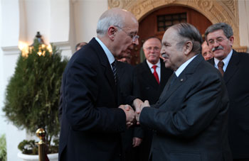 Réunion, hier à Alger, de la Grande commission mixte algéro-tunisienne : Signature de 12 accords et programmes de coopération