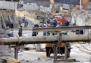 Travaux publics : 120 milliards de dinars pour accompagner les entreprises publiques