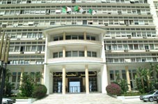 Algérie: le gouvernement peine à contrôler l&rsquo;économie parallèle