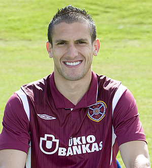 Bouzid : «Bougherra m’a félicité hier pour notre victoire sur les Rangers et aujourd’hui pour ma sélection»