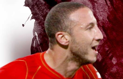 Bouzid prend le meilleur sur Bougherra