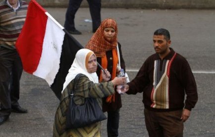Egypte: la colère des anti-Moubarak monte en puissance, 500 arrestations