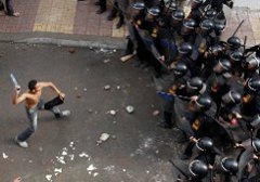 Egypte La colère ne faiblit pas