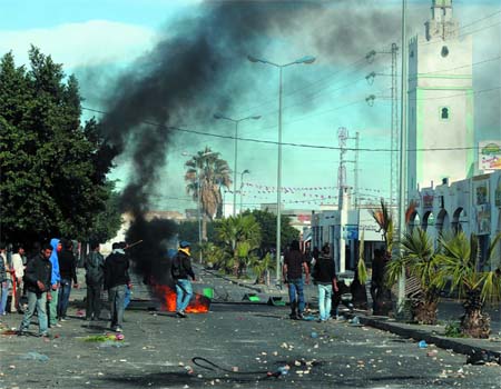 Imed Trabelsi mort, les milices se déchaînent en Tunisie