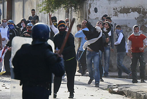 Le désespoir de la jeunesse enflamme le maghreb
