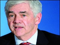 Le Ministre canadien des affaires étrangères, Lawrence Cannon “Chaque année, près de 5 000 Algériens immigrent au Canada”