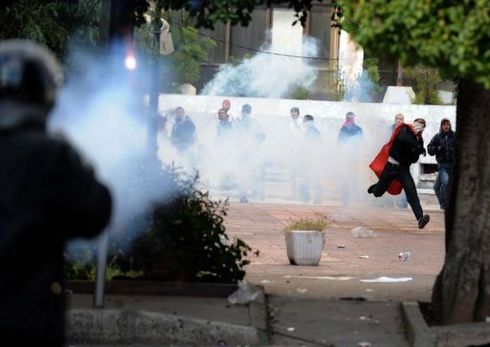 Le scénario diabolique de Ben Ali : Le chaos puis son retour comme le sauveur de la Tunisie