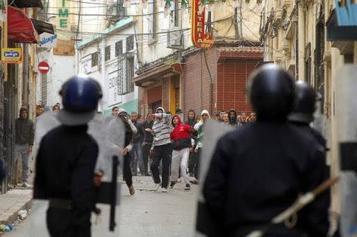 Poursuite des émeutes en Algérie