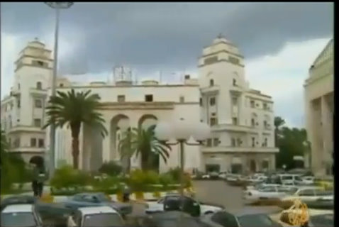 Réactions de l&rsquo;Algérie, la Libye et le Maroc après la chute de Ben Ali