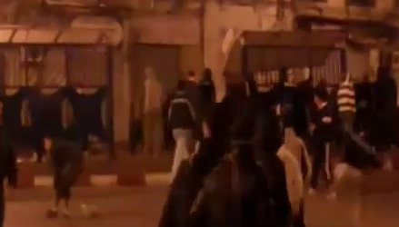 Reportage al Arabia : Émeutes à Bab el oued ,Oran, Chlef