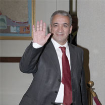 TIC : Benhamadi inspecte les nouveaux sièges de Mobilis et d&rsquo;Algérie Poste