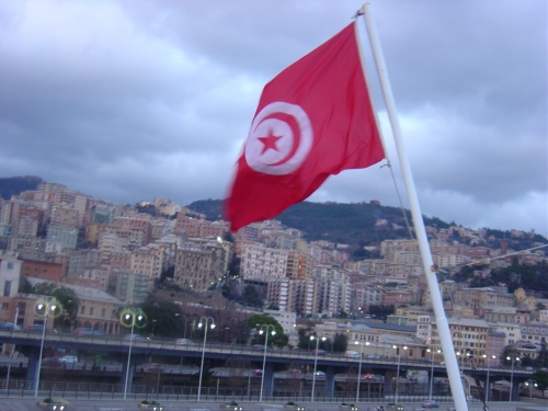 Tunisie : les heurts gagnent la capitale