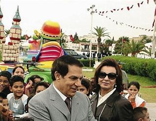 Tunisie,famille Ben Ali: 33 arrestations