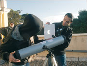 Une foule nombreuse a observé l’éclipse, Alger, 07h 40