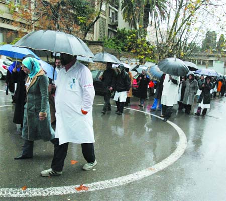 A partir d’aujourd’hui , grève illimitée des paramédicaux