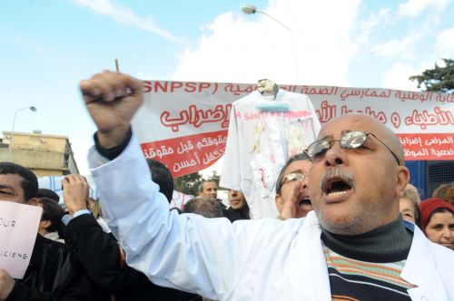 Algérie : des grèves prévues avant une marche de l&rsquo;opposition à Alger