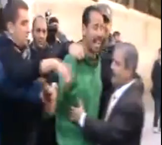 Algerie : Tentative d&rsquo;immolation 06/02/2011