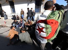 Algérie « Un peuple fatigué et réticent aux grands chamboulements »