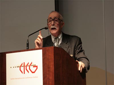 Ali Yahia Abdenour : « Nous voulons le changement du système et non dans le système »