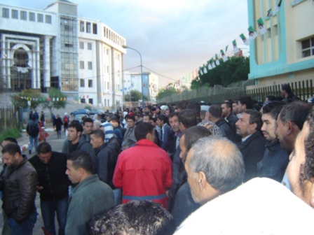 Boumerdès, Les chômeurs ferment la Wilaya