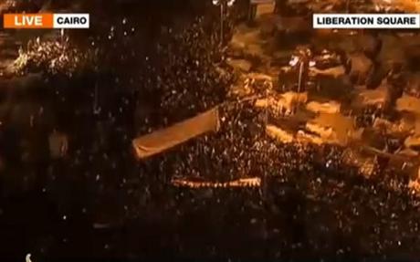 EGYPTE: Après presque 30 ans au pouvoir ,Moubarak s&rsquo;en va: explosion de joie au Caire