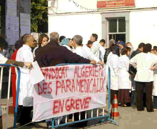 Grève des paramédicaux : Les grévistes durcissent le ton